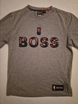 Men's NBA Hugo Boss T-shirt Size Small
