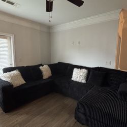 Black sectional 