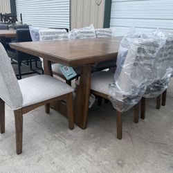 9 PIECE THOMASVILLE DINING TABLE SET 