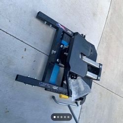 5th Wheel Trailer Hitch