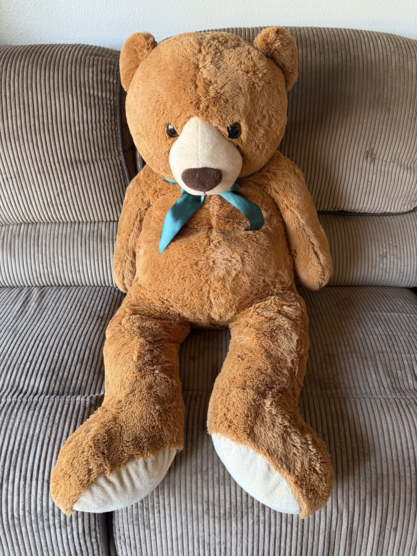 Big teddy bear