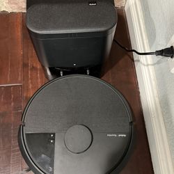 Roomba 105 combo Vac / Mop
