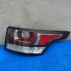 2014-2017 Range Rover Sport L494 Tail Light Right Passenger DK62-13404 BA OEM