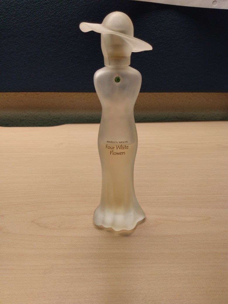 Four White Flowers Bottle Perfume