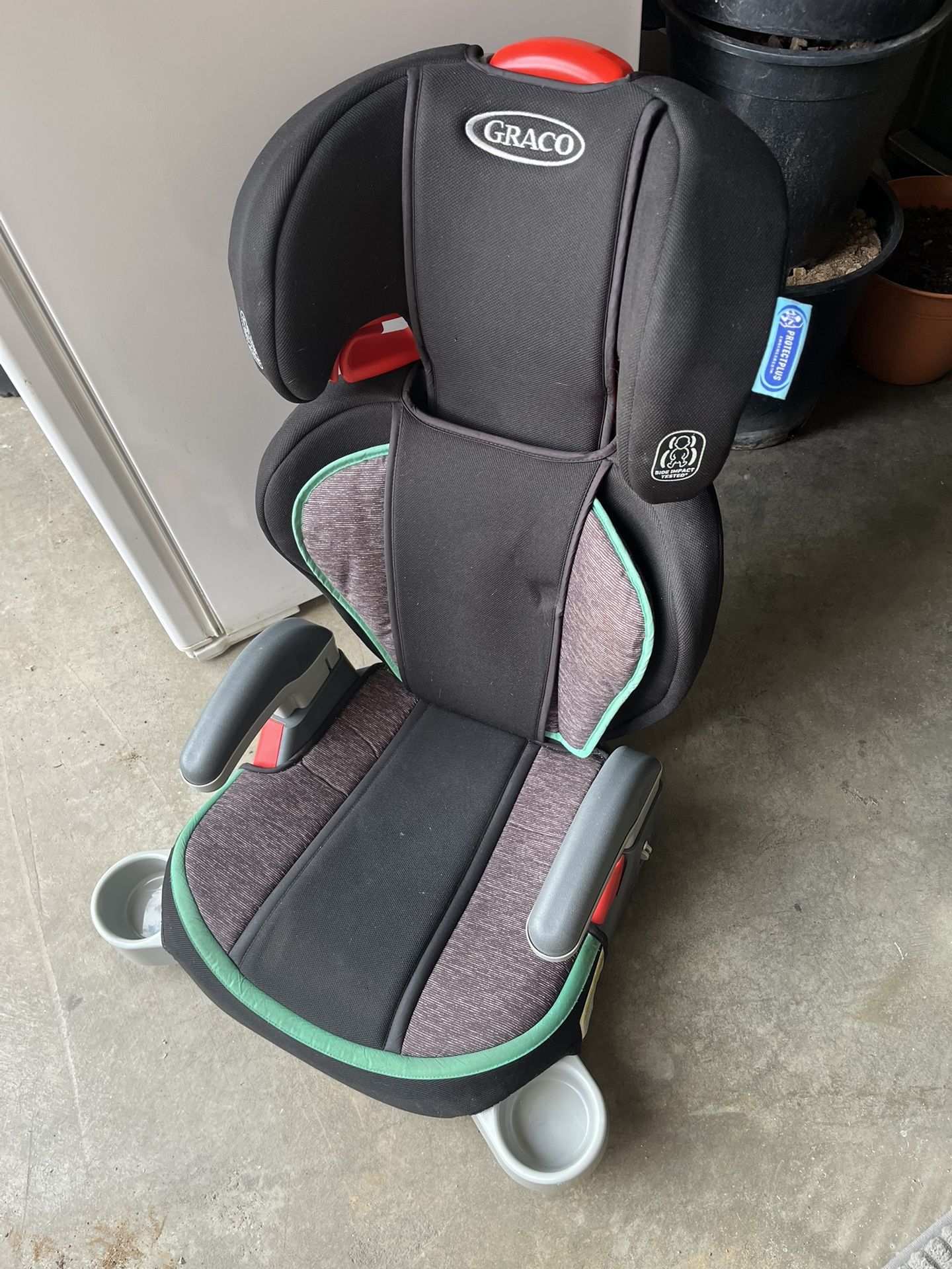 GRACO BOOSTER SEAT $10
