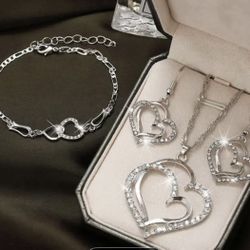 Mothers Day Necklace Sets