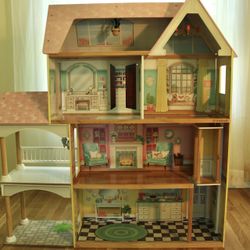 KidKraft Lola Mansion with Furniture 