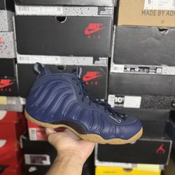 Nike Air Foamposite One Navy Gum size 12 VNDS