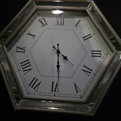 mirrored clock