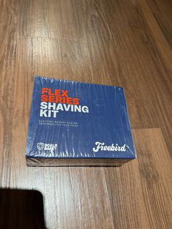 Freebird flex series shaving kit