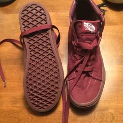 Size 3.5 Vans Maroon Skate Shoe