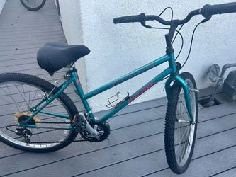 Vintage Specialized Hard Rock