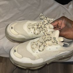Balenciaga Triple S