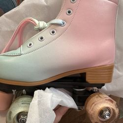 New roller skates women’s size 6 kids size 4.5