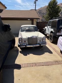 1965 Mercedes 220s