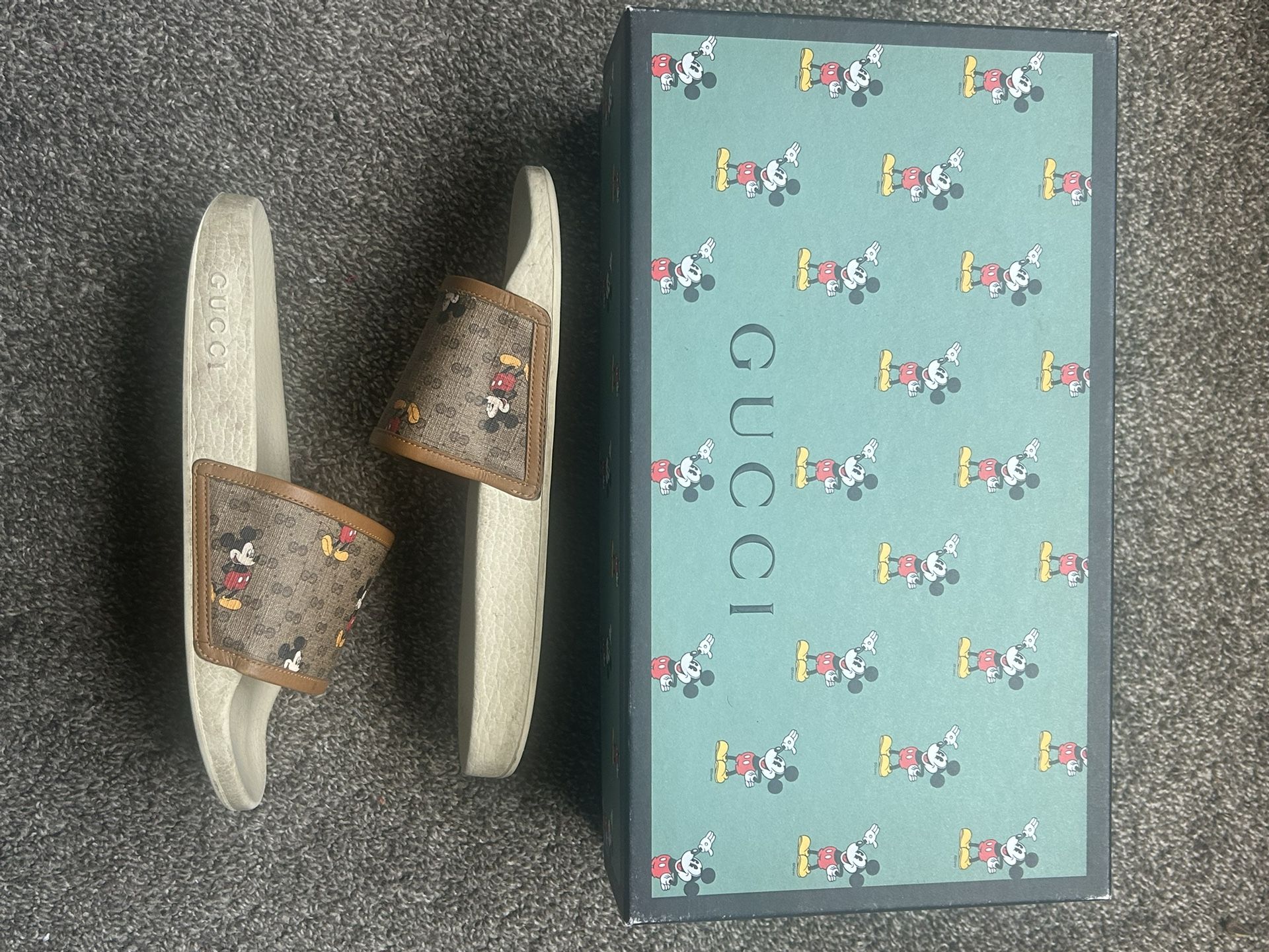 Disney X Gucci Slippers  Size 9