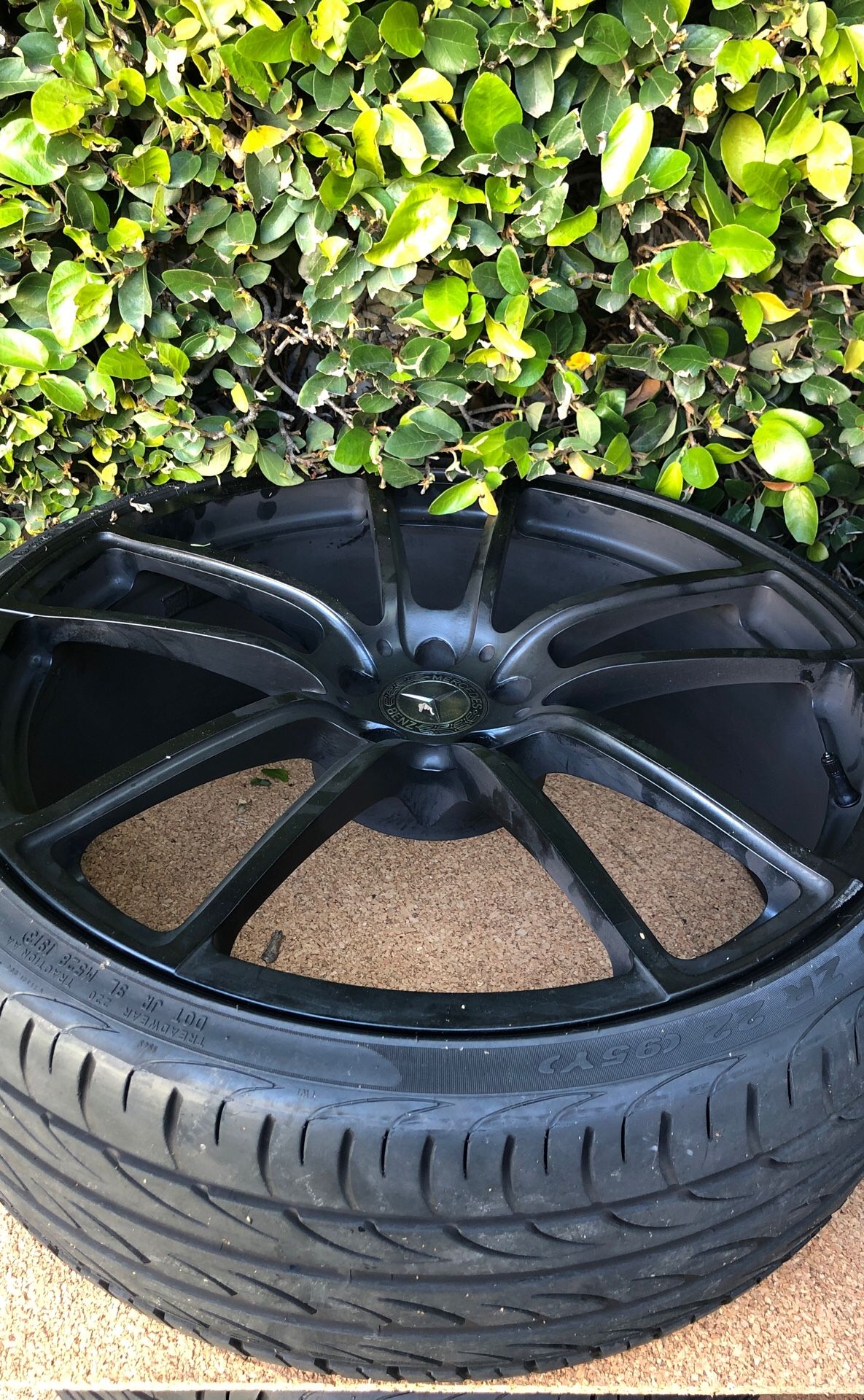 22” Mercedes black wheels with tires cl and s class