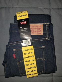 LEVI'S JEANS