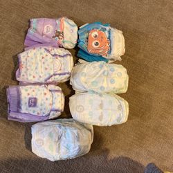 Diapers $1 Mostly Size 5 