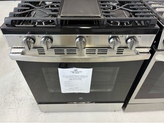 SAVE MORE SPEND LESS on a Stainless Steel Free Standing Gas Convection Range Stove