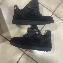 Black Ugg Size 2 Kids 