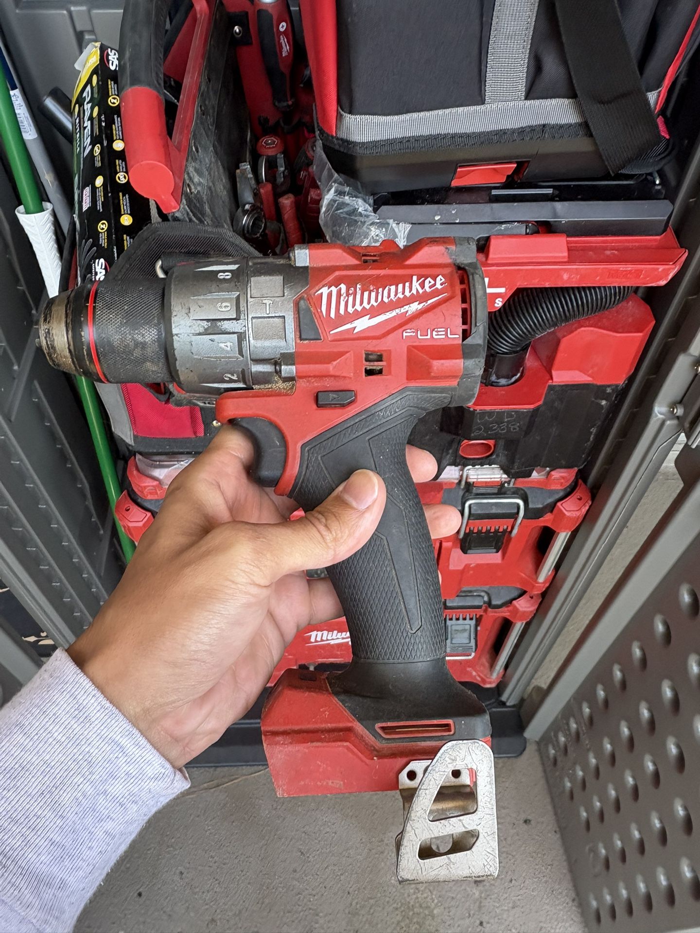 Milwaukee M18 FUEL Hammer Drill
