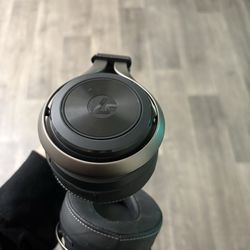 Lucidsound Headset