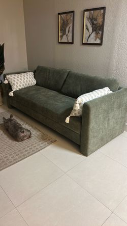 Título: Sofá Cama Extensible Tommy Cama Verde Oliva - ¡NUEVO SIN USO!