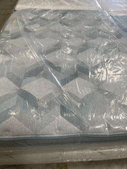 Queen Beautysleep Pillowtop