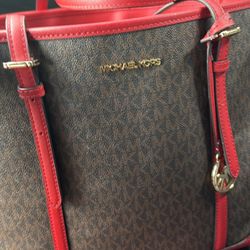 Micheal Kors Tote
