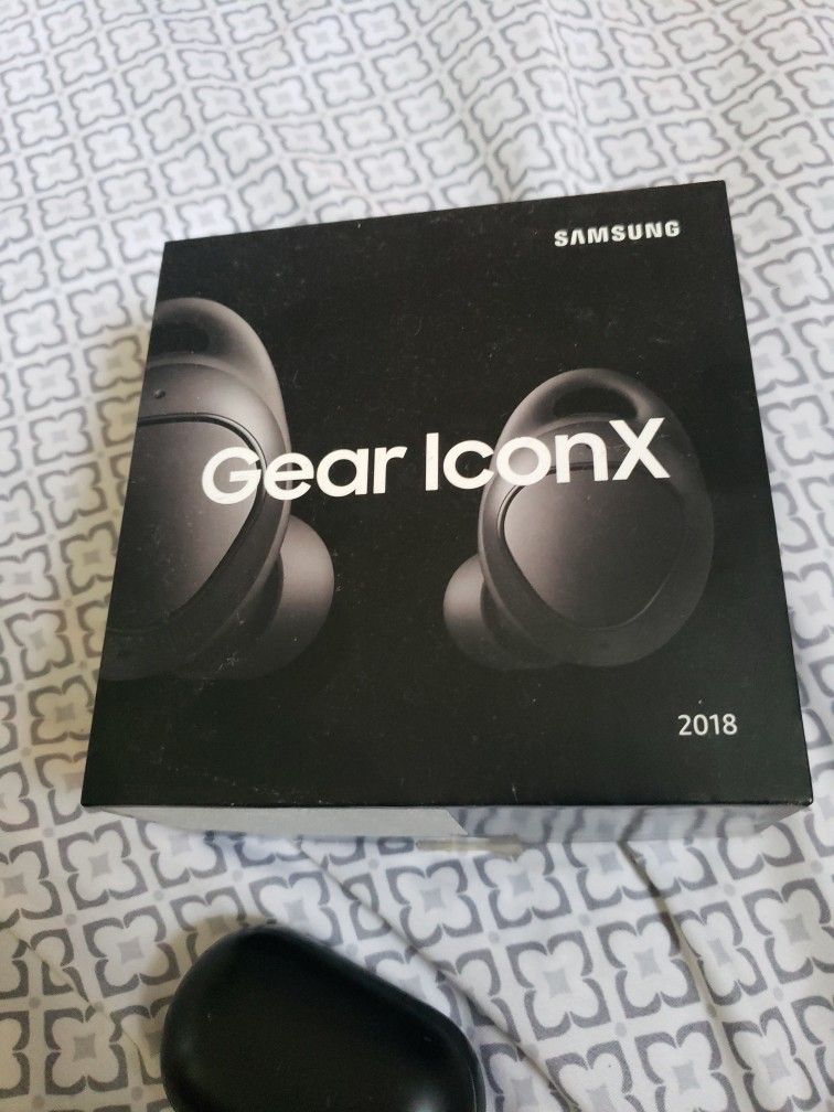 Samsung Gear Iconx