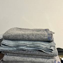 Moving Blankets 7