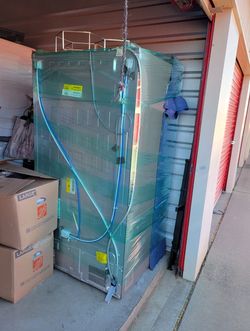 LG Side-by-Side Refrigerator – Like New