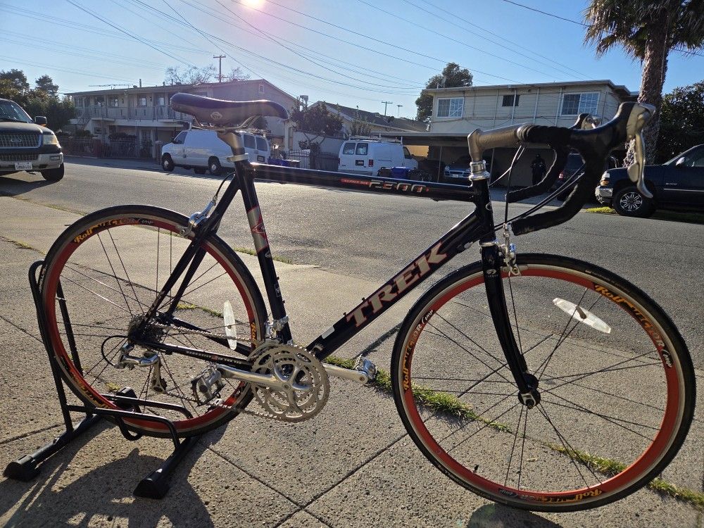 Trek Alpha 2300 Road Bike