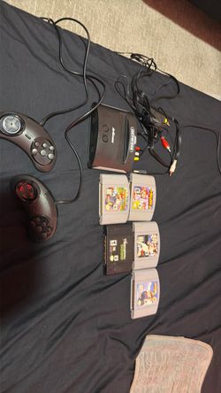 Sega genesis, 2 controllers, 5 games