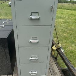 Safe / Fire Proof Filing Cabinet 