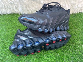 Nike Air Max Dn8 Women's Shoes size 6 women