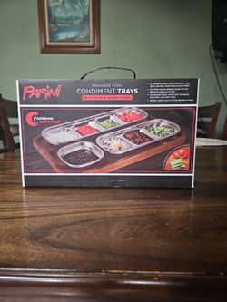 Parini condiment  trays