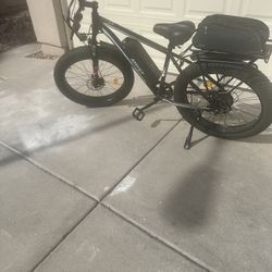 E-bike Pedal And Electric Assist 