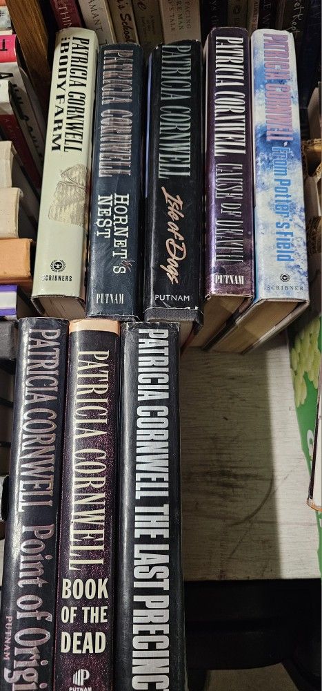 Patricia Cornwell Books - $1.00/ea - Macki's Books n More