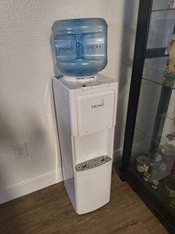 Water Dispenser