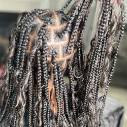 Medium boho knotless 