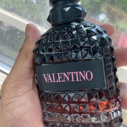 Valentino Cologne