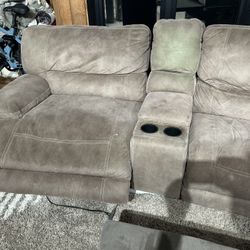 Couch FOR SALE 