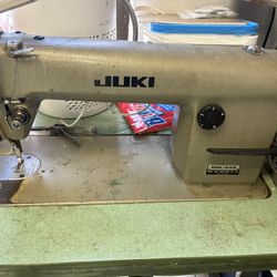 Industrial Sewing Machine/ Máquina De Coser Industrial