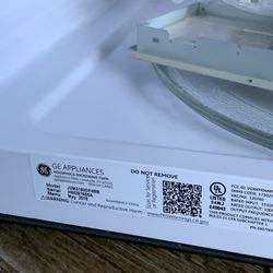 1000 Wt Microwave GE