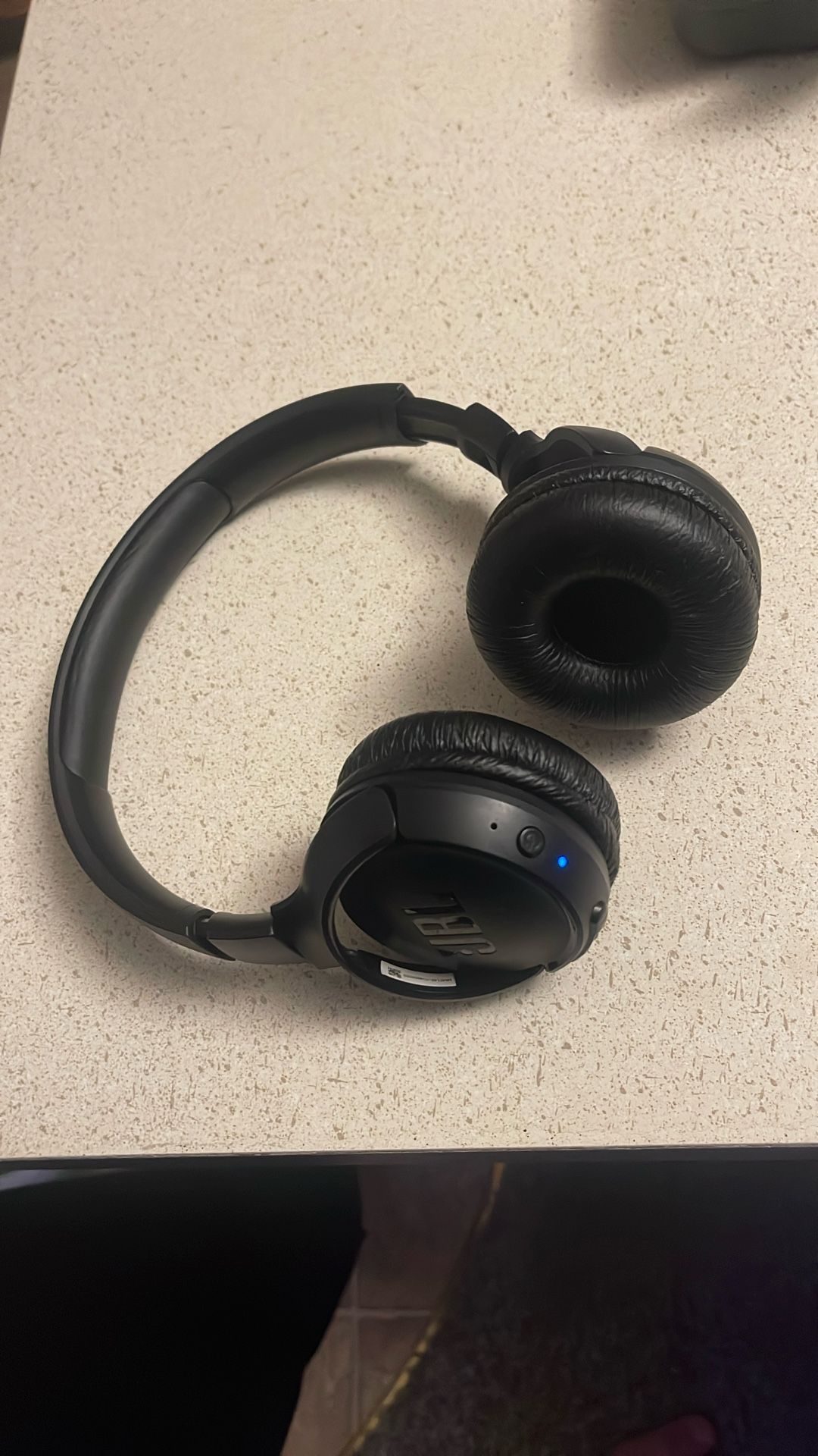 JBL Wireless Headphones