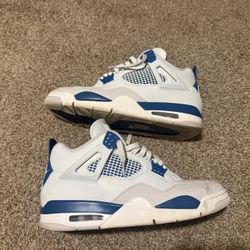 Air Jordan Military Blue 4 2024 size 10.5