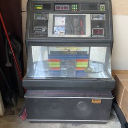 CD JUKEBOX- Plays Cds/ Pool Table For Sale 