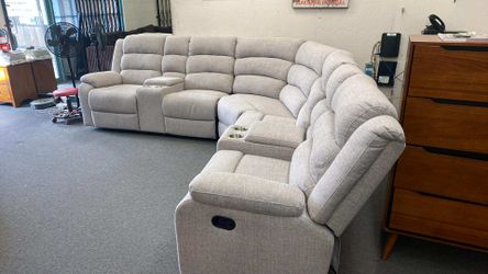New Sectional Recliner Couch with 2 Consoles! Free Delivery 🚚 !